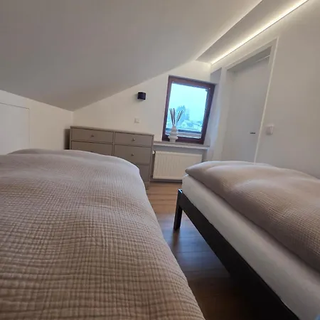 Haus Daut Апартаменты *
